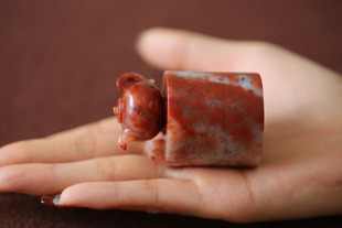 【能饮一杯否】天然寿山石小玉壶，印章，摆件一枚【特价】