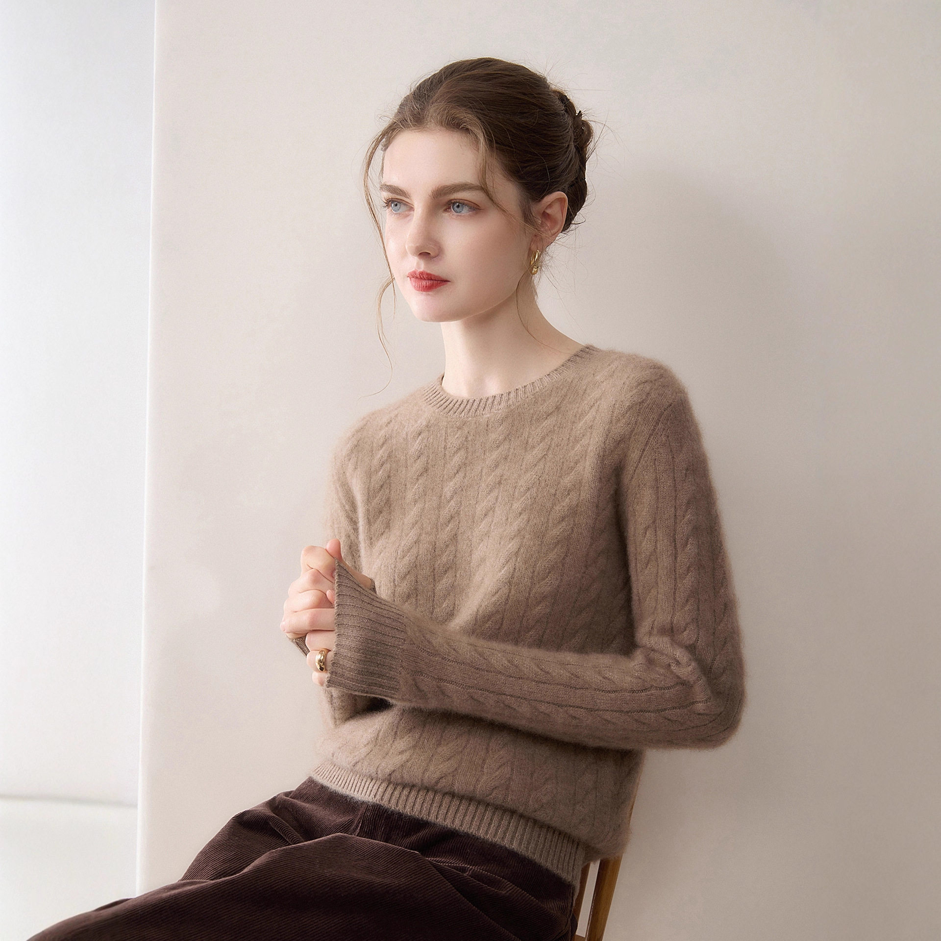 100%纯山羊绒女圆领冬加厚纯色复古麻花修身针织打底内搭保暖毛衣,女装/女士精品,羊绒衫,淘宝优惠券,粉丝福利购,淘宝优惠卷