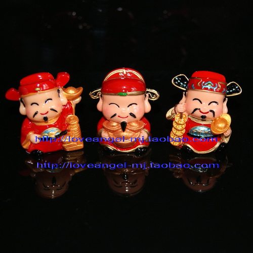 台湾工艺品非常精美精品！汽车公仔！台湾好神财神老爷公仔一套！