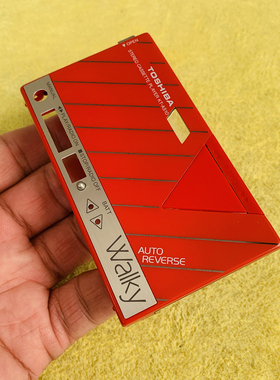 爆新东芝KT-AS10 红色原装前壳 原厂品质 成色好 凑全品的拿走