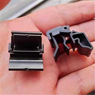 特斯拉Model3ModelY前行李箱前备箱两侧饰板固定卡扣备胎巢车卡子