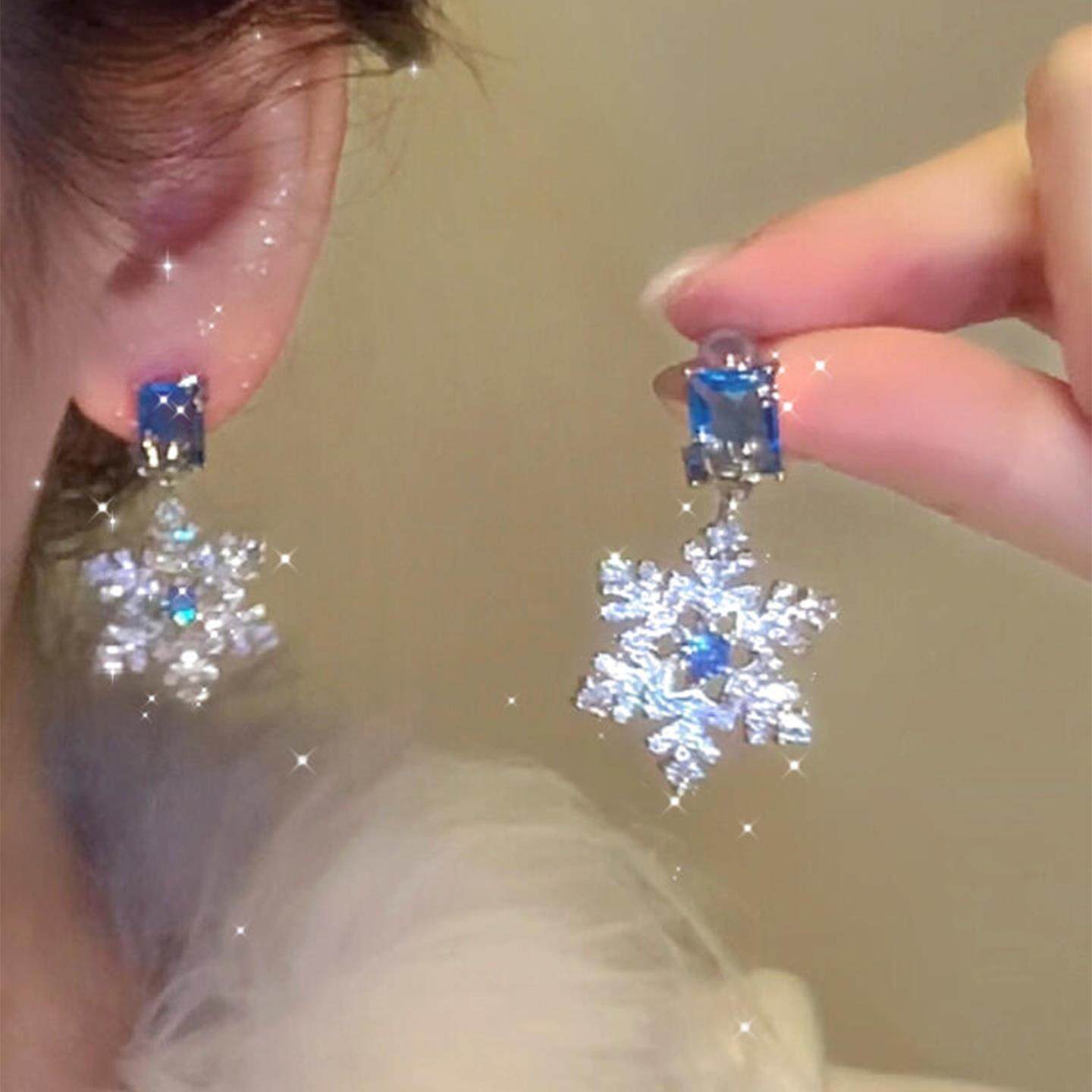 蓝色爆闪雪花耳钉女2026新款高级感轻奢耳环气质百搭绝美新年耳饰,饰品/流行首饰/时尚饰品新,耳钉,淘宝优惠券,粉丝福利购,淘宝优惠卷