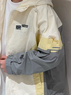 波拉韩国童装男女儿童休闲连帽外套2026春夏装冲锋衣上衣防晒衣