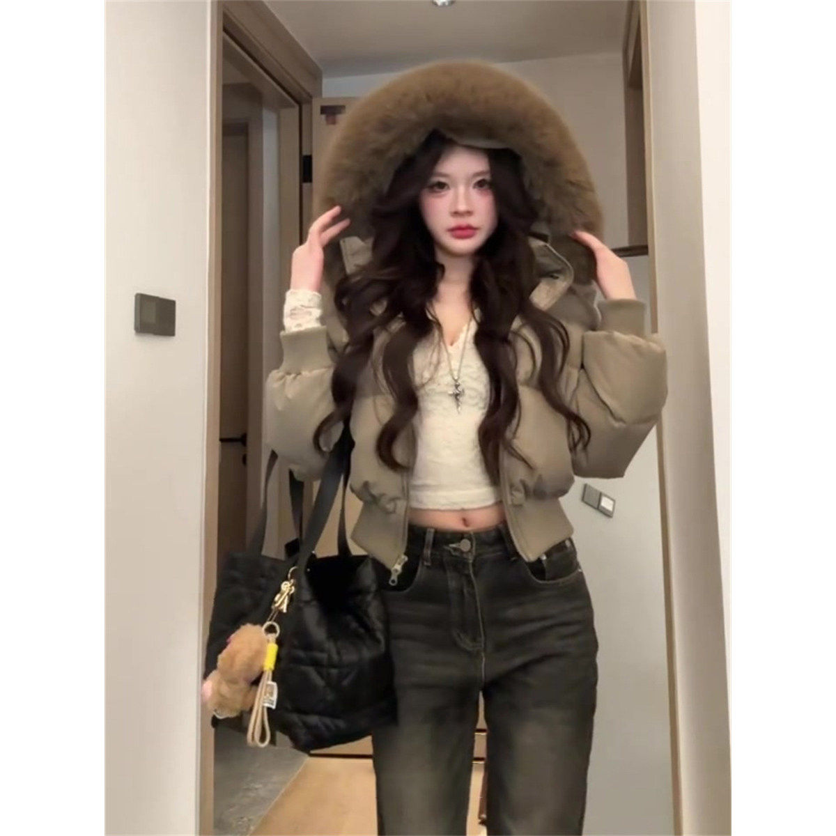 美式驼色毛领连帽羽绒棉