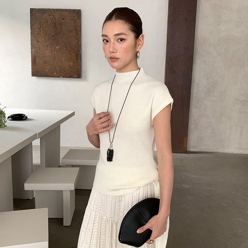纯色针织上衣短袖T恤女修身