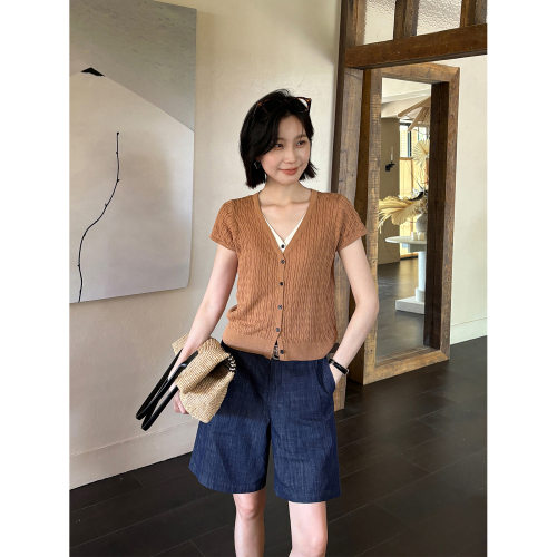 系扣短袖针织衫女时尚上衣2026年