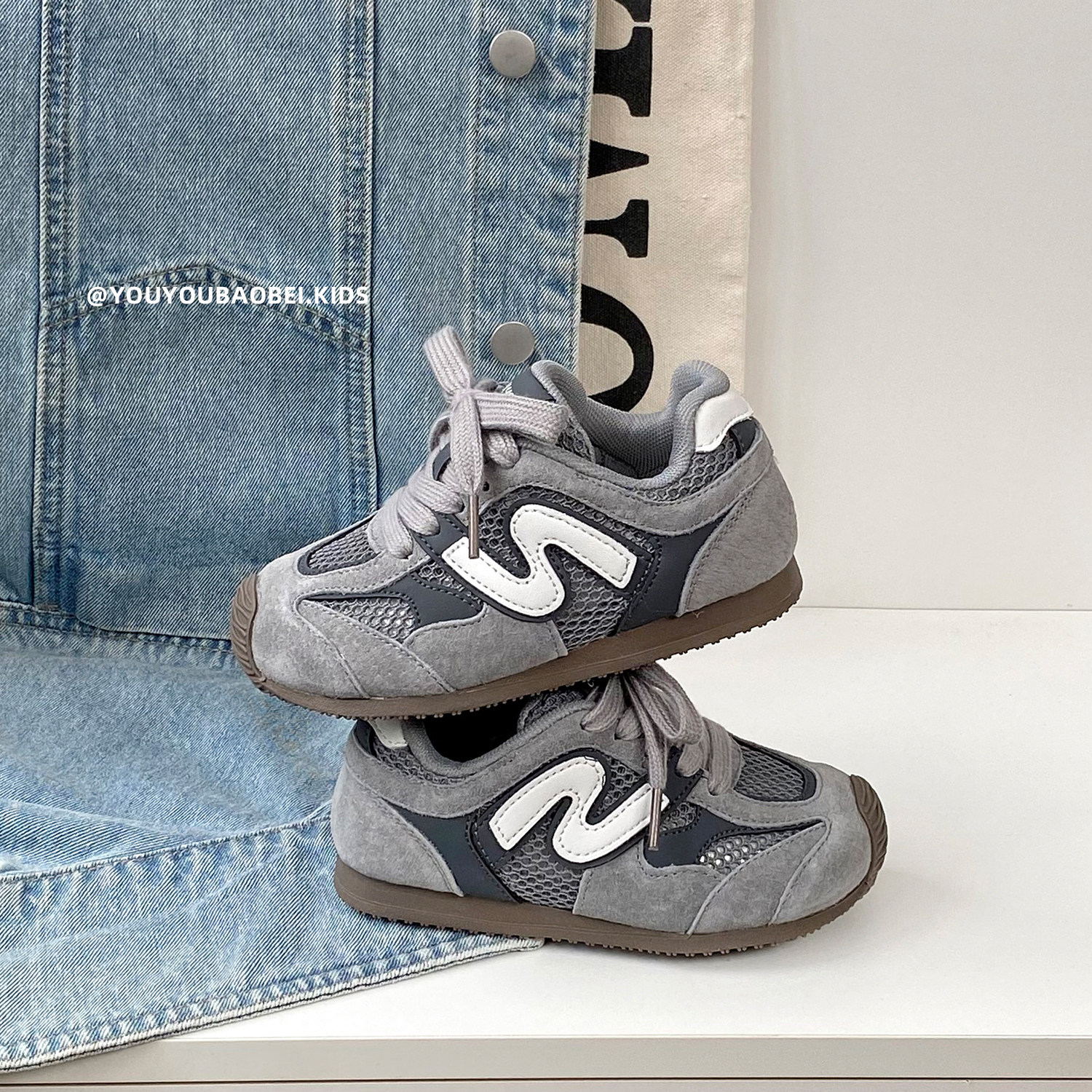 男童运动鞋春夏新款灰色中大女童网面休闲鞋软底透气魔术贴运动鞋