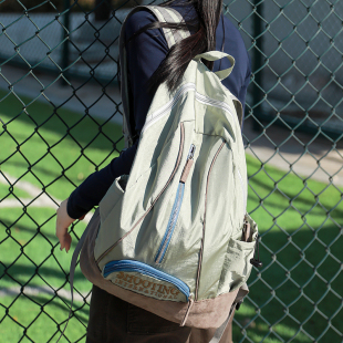 美式 大学生小书包男超轻旅行背包女防水户外登山包 复古双肩包新款