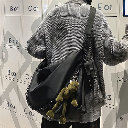 单肩包大容量日系潮牌邮差工装包