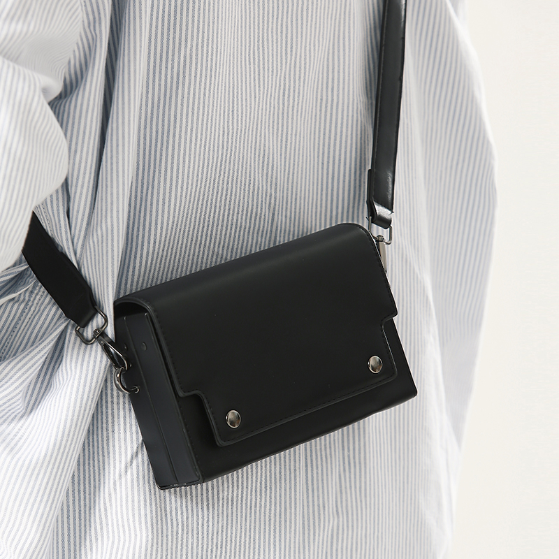 高级感盒子包男包硬壳小方包