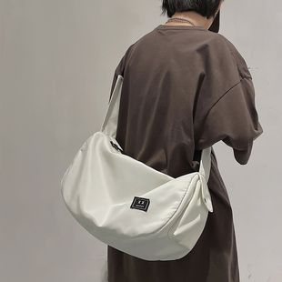 运动瑜伽健身包游泳包女大容量轻便行李收纳袋外出旅游斜挎背包男