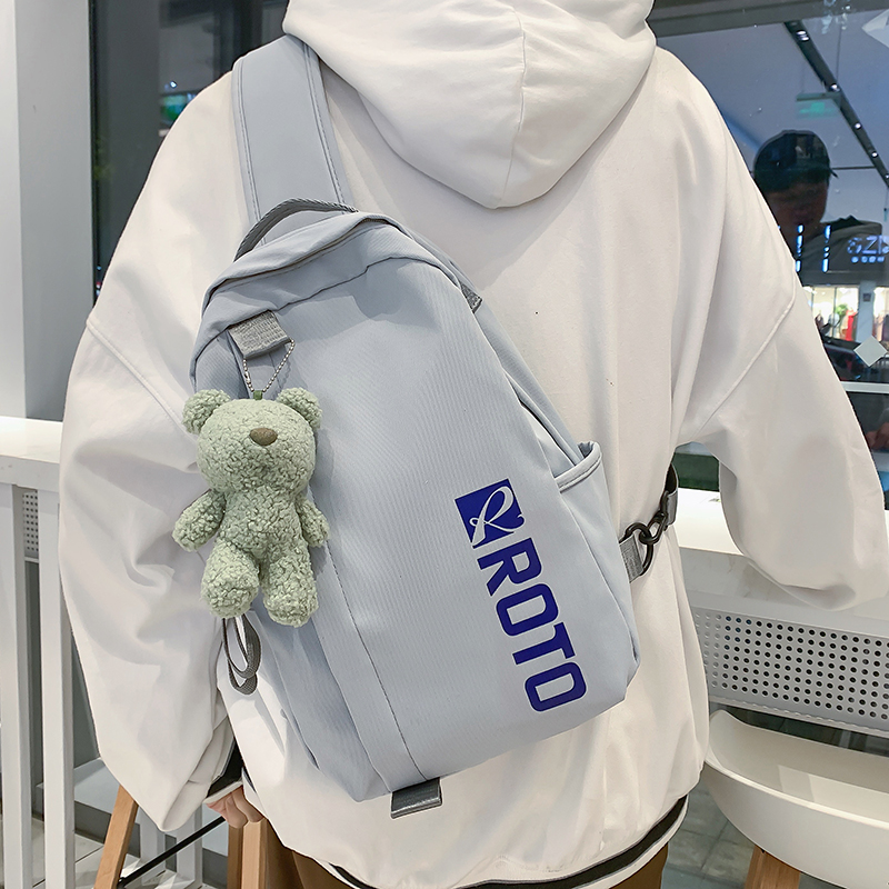 斜挎包运动背包简约胸包单肩包