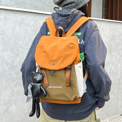 轻便户外登山包旅行双肩包