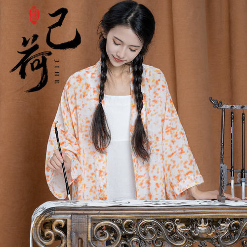 己荷2023年夏纯苎麻碎花显年轻