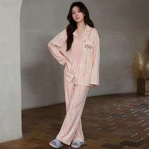 黛梦思新品甜美睡衣女款春秋纯棉长袖翻领家居服秋季宽松大码套装