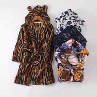 儿童法兰绒睡袍加厚亲肤可机洗秋冬浴袍卡通男孩宝宝睡衣