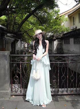 ICELOLLY海边穿搭度假风薄纱背心吊带连衣裙女初夏独特漂亮小裙子
