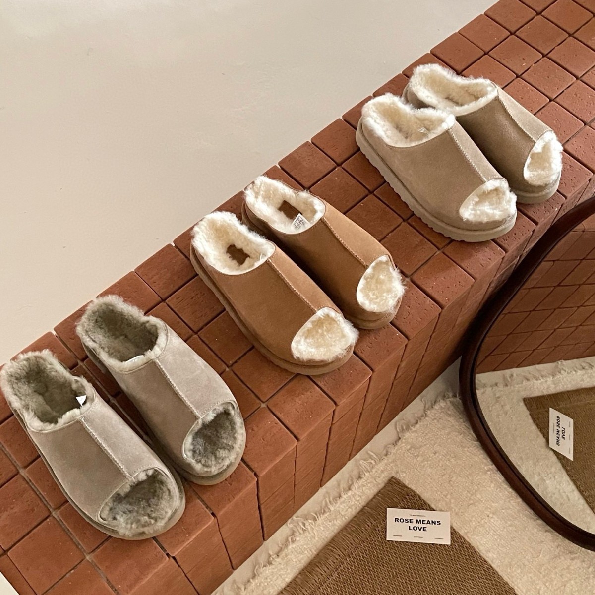 河南桑坡村2025新款波特舒芙蕾休闲一字鱼嘴拖肯豆同款极简舒适