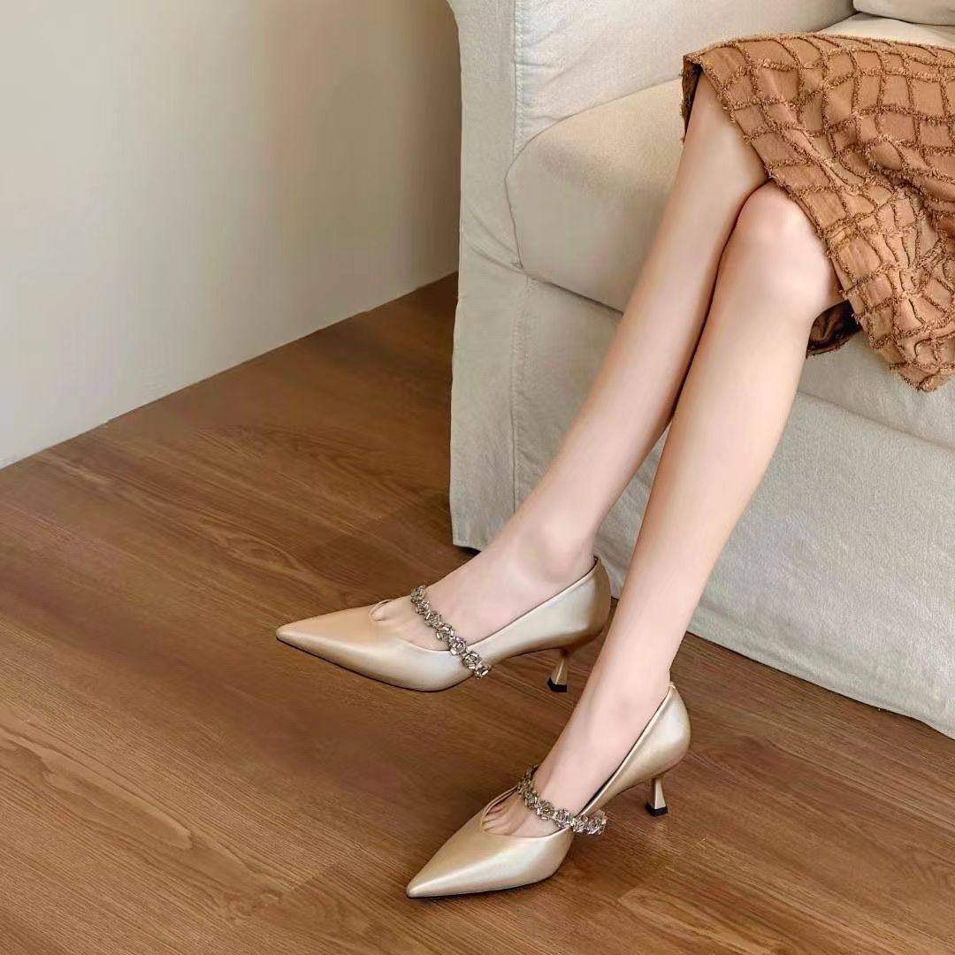 佳人女鞋2026春新款跟鞋单皮鞋尖头皮鞋一脚蹬皮鞋时装女鞋跟鞋,女鞋,浅口单鞋,淘宝优惠券,粉丝福利购,淘宝优惠卷