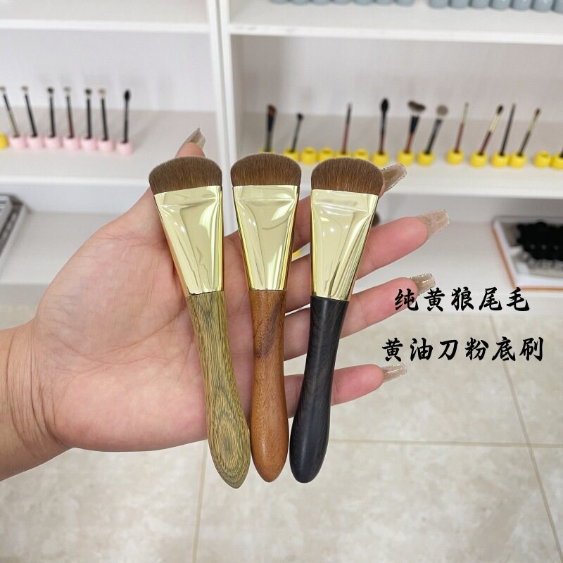 黄狼尾毛黄油刀粉底刷粉底液刷薄透均匀一字型不吃粉粉膏刷动物毛图片