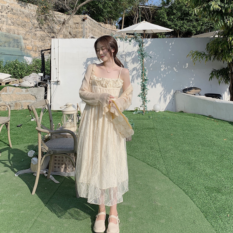 Real price French retro lace dress with suspender skirt + lazy soft waxy thin Mohair jacket cardigan