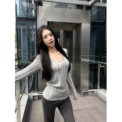 v领修身紧身收腰灰色针织衫女春秋冬薄款镂空麻花毛衣打底衫上衣