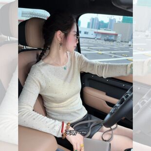 重工烫钻亮闪闪针织衫女秋冬法式气质高级感外穿内搭长袖打底毛衣