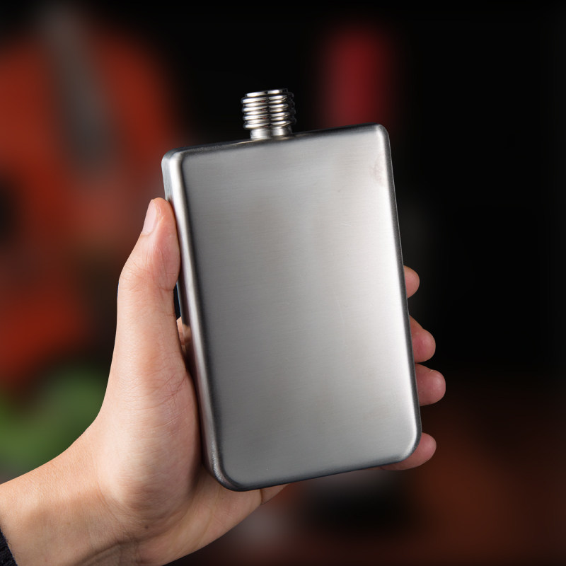 9盎司半斤装250ml加厚方形酒壶随身便携免费定制刻字个性酒具包邮