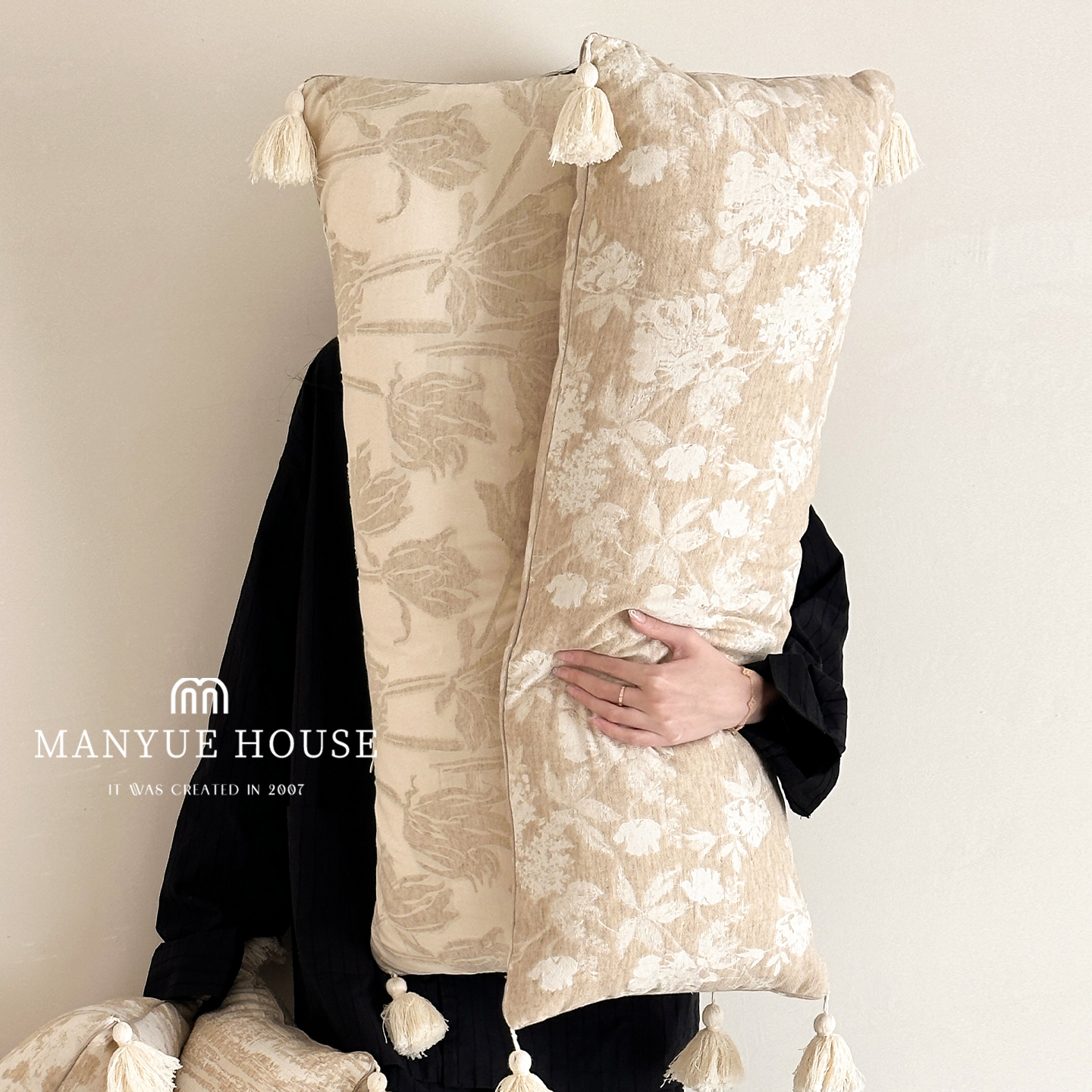 蔓越家棉麻抱枕靠垫长条枕腰靠