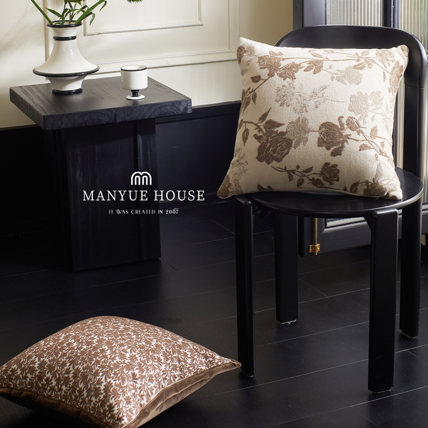 蔓越家提花抱枕靠垫床头靠背腰枕