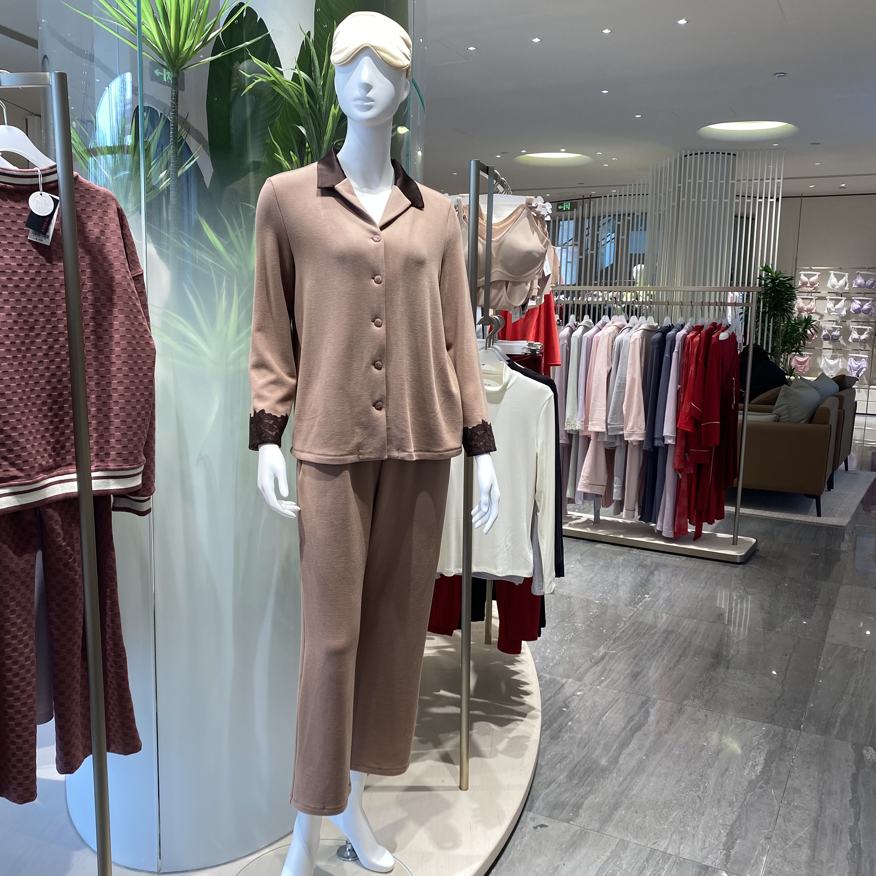 专柜直发爱慕AM46B741暖绒分身女士 套装轻盈保暖舒适弹力大 1699