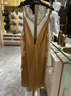 Salute莎露LS3331 桑蚕丝深V黑色紫色性感衬裙LB3331配套2280