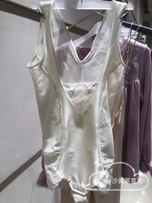 爱慕美体AD350301 正品新款 女士蕾丝重型紧致收腹提臀连体塑身衣