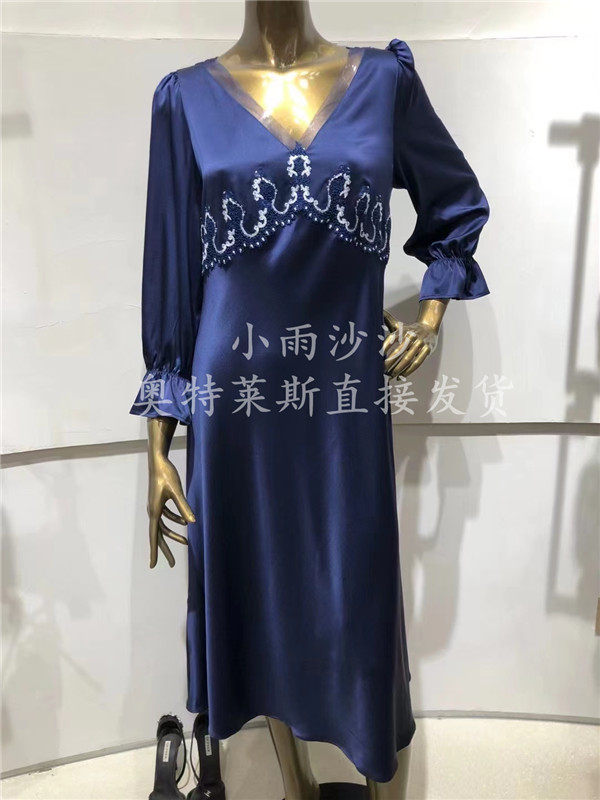 专柜正品兰卡文 LACLOVER LC44SX1 月下精灵中长款桑蚕丝家居睡裙