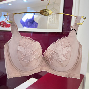 华歌尔 薄杯3D纤挺圆润聚拢稳定提升美背文胸699 WB32F4