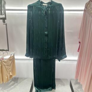 LN61097爱慕高端进口绿色仙踪24女士小立领真丝蚕丝微透分身套装