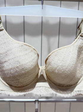 25年秋兰卡文La Clover聚拢超薄透气模杯文胸CC11AACC1遐想1080