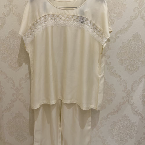 华歌尔WD60F4桑蚕丝加莫代尔爽滑宽松舒适睡衣家居服套装1199