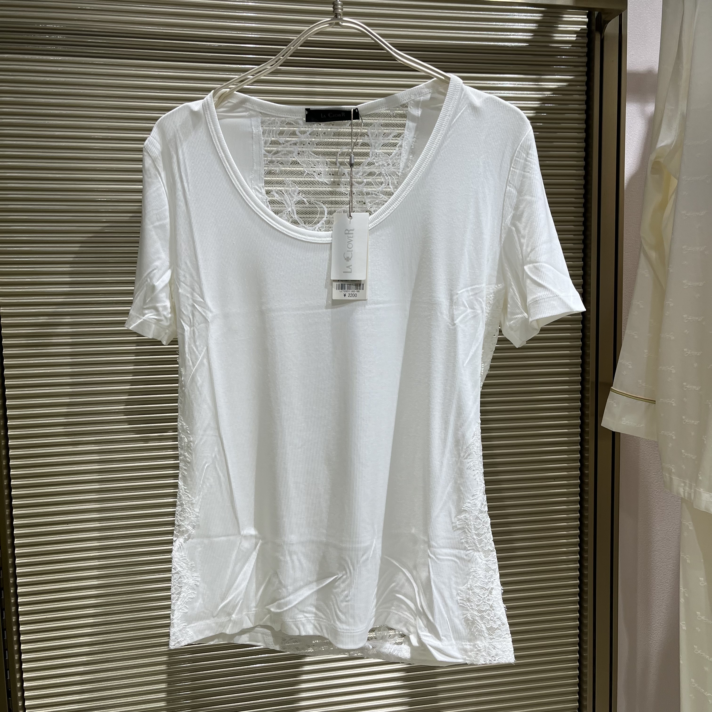 LC72SD1 LACLOVER兰卡文蕾丝美背短袖上衣性感透视女2200现货