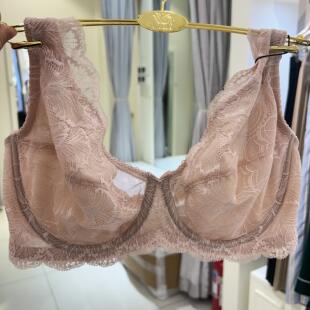 华歌尔 WB8263 超薄蕾丝透气全罩杯大胸显小抬高归拢包容文胸