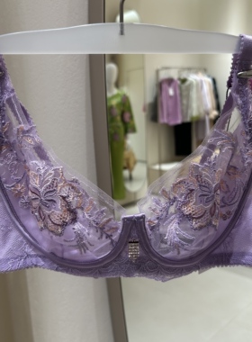 兰卡文La clover新款赞歌3/4性感蕾丝超薄文胸LC13AAQ1。