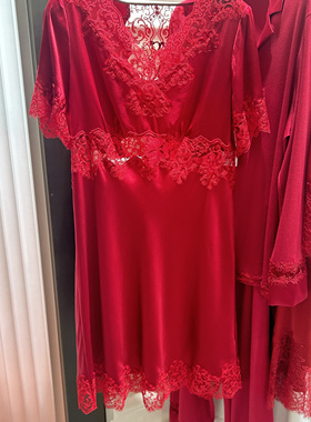 salute莎露特 LN41A5女式桑蚕丝V领舒适家居睡裙本命年红 3280