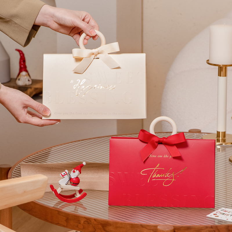 圣诞烘焙点心糖果牛轧糖雪花酥曲奇纽扣饼干脆脆手提节日包装盒