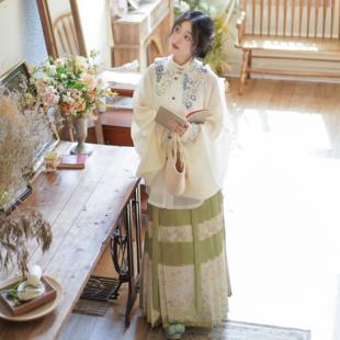 现货织金刺绣花鸟马面裙2024夏款新中式改良汉服透气日常可穿