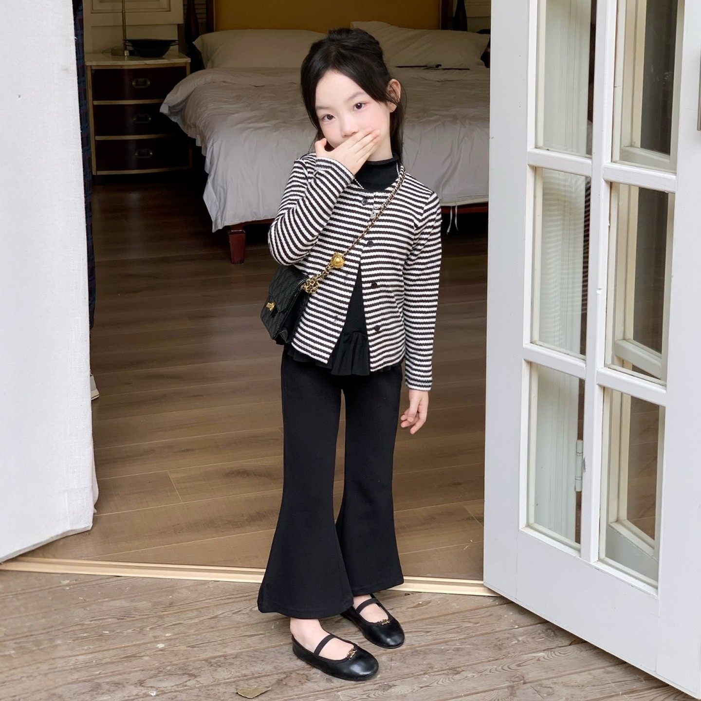 女童条纹外套套装2026新款儿童装春装小女孩洋气长袖上衣服喇叭裤,童装/婴儿装/亲子装,套装,淘宝优惠券,粉丝福利购,淘宝优惠卷