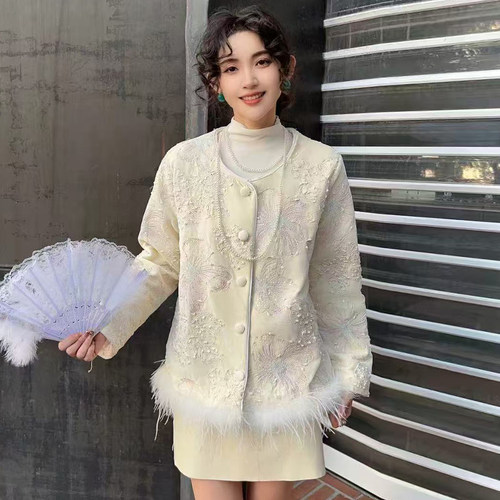 新中式国风棉服拼毛刺绣外套大码