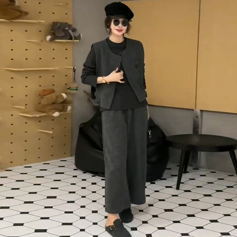 简约大码马甲女打底衫直筒裤套装胖mm2025冬季新款显瘦宽松女装潮,女装/女士精品,大码套装,淘宝优惠券,粉丝福利购,淘宝优惠卷