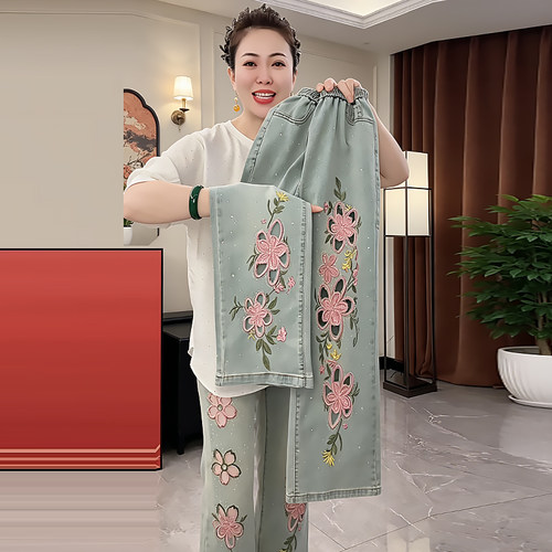 镂空刺绣花朵牛仔裤休闲大码女裤