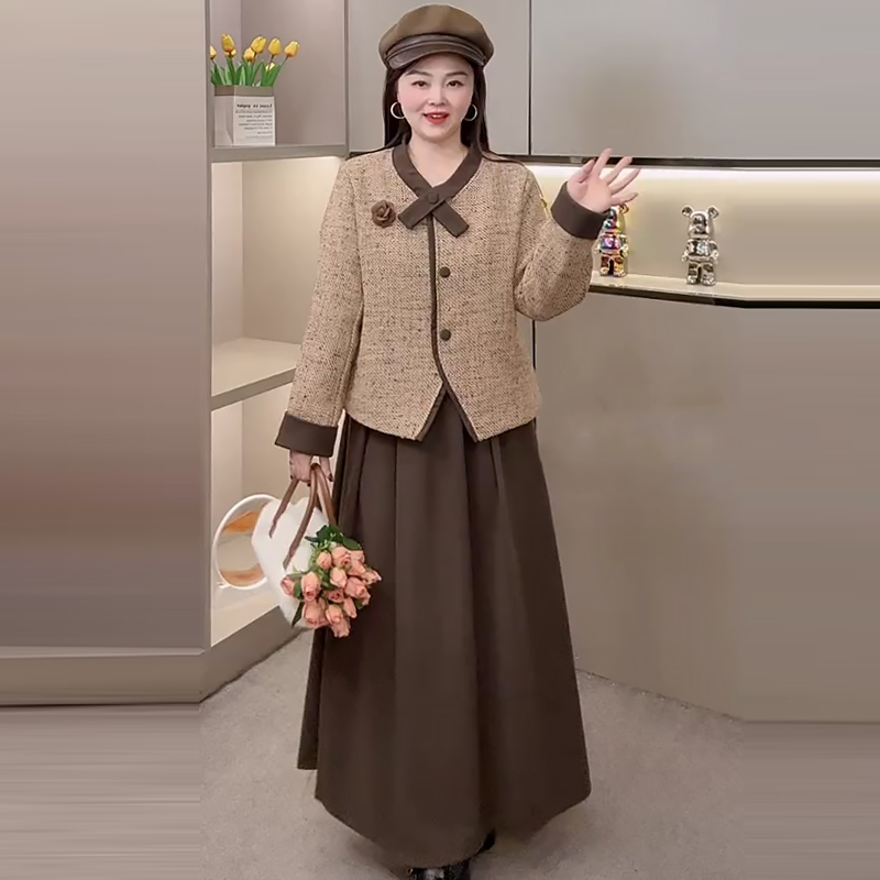 交叉领加棉外套星空尼半身裙套装