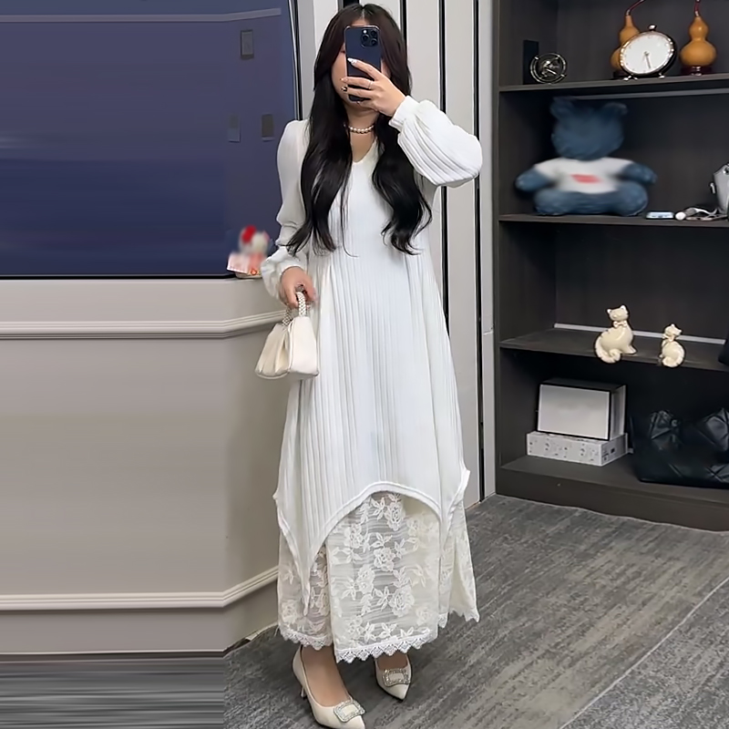 法式蕾丝拼接V领连衣裙A字长裙子